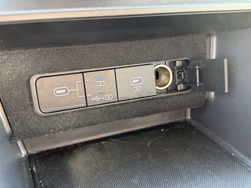 Used 2025 Hyundai Sonata SEL FWD image 33