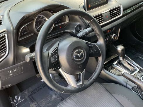 Used 2015 MAZDA MAZDA3 i Touring w/ Technology Package image 12