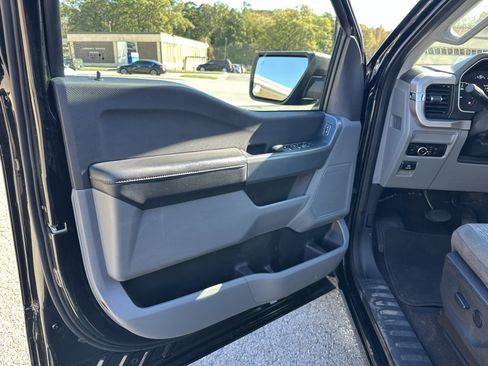 Used 2023 Ford F150 XLT image 13