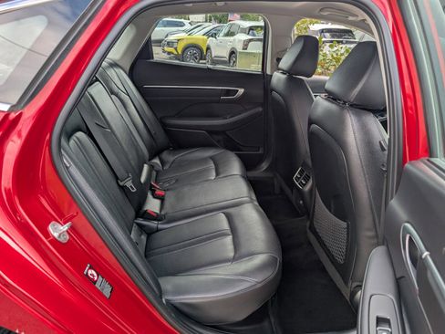 Used 2021 Hyundai Sonata Limited image 14