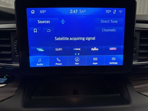 Used 2020 Ford Explorer Limited image 14