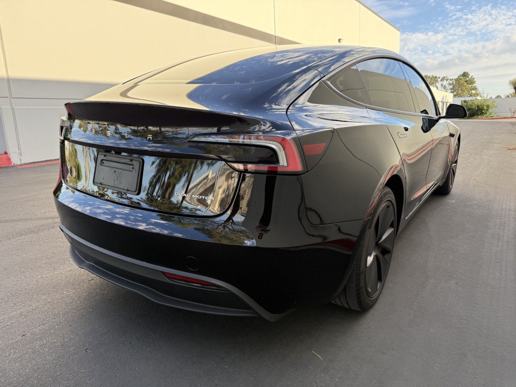 Used 2024 Tesla Model 3 Standard Range RWD image 3