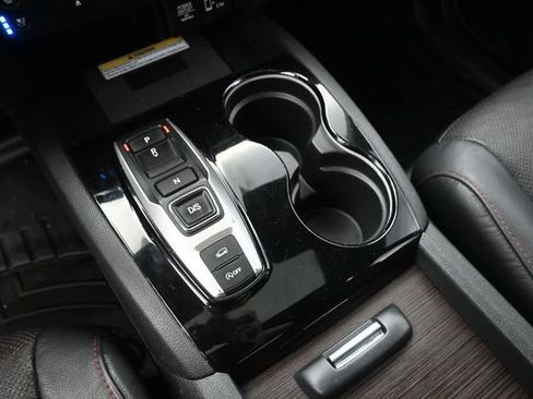 Certified 2020 Honda Pilot Black Edition image 31