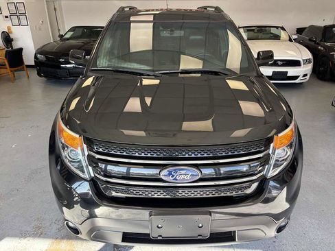 Used 2011 Ford Explorer Limited w/ 302A Rapid Spec Order Code image 2
