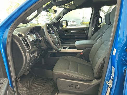 Used 2025 RAM 1500 Big Horn RWD image 5