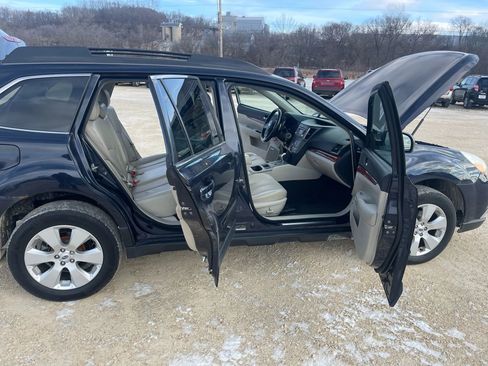 Used 2012 Subaru Outback 2.5i Limited w/ Moonroof Pkg image 12