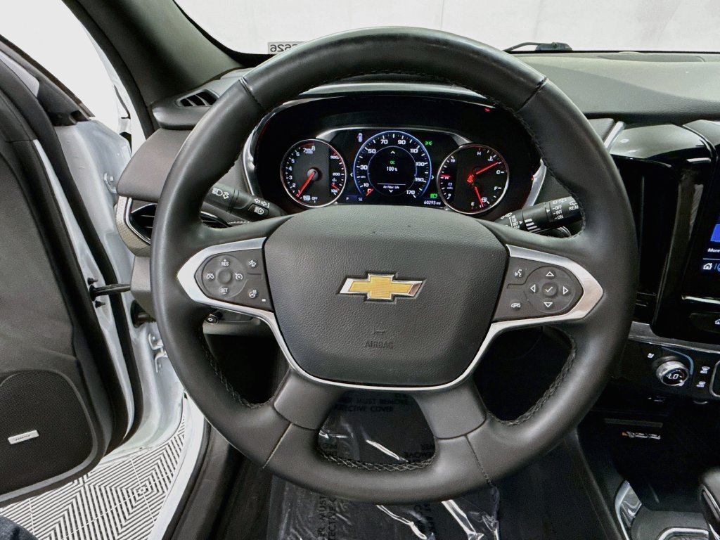 Used 2023 Chevrolet Traverse Premier AWD/4WD image 12