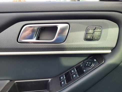 New 2026 Ford Explorer ST-Line w/ ST-Line Street Pack image 61
