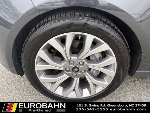 Used 2019 Land Rover Range Rover HSE image 34