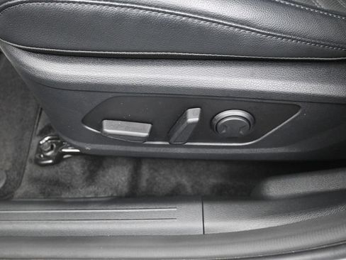 Certified 2026 Kia Sportage X-Line AWD/4WD image 11