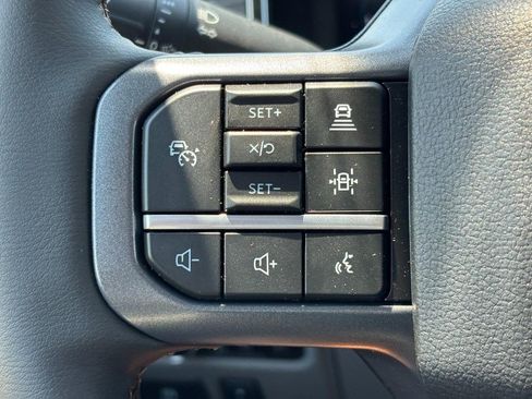 Used 2026 Ford F150 Lariat w/ Equipment Group 501A Mid AWD/4WD image 18