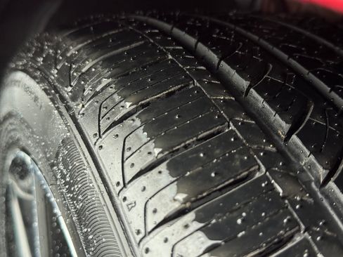 Used 2024 Toyota Camry SE image 29