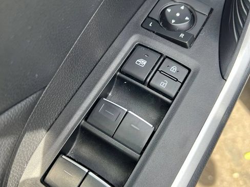Certified 2025 Toyota RAV4 XLE AWD/4WD image 36