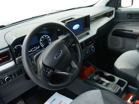 Used 2024 Ford Maverick XLT image 13