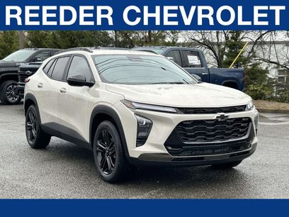 New 2026 Chevrolet Trax ACTIV w/ Sunroof Package