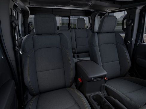 New 2026 Jeep Gladiator Sport AWD/4WD image 18