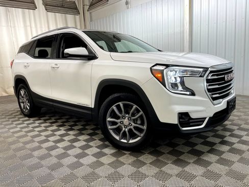 Certified 2024 GMC Terrain SLT AWD/4WD image 48