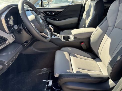 New 2025 Subaru Outback Limited image 23
