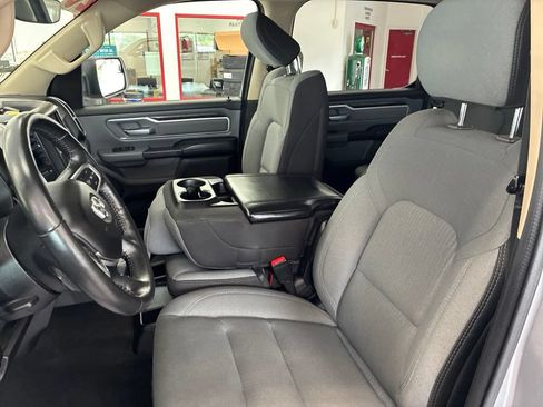 Used 2020 RAM 1500 Big Horn AWD/4WD image 17