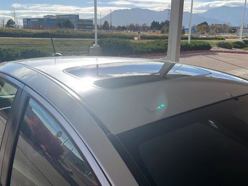 Used 2019 Honda Fit EX image 4