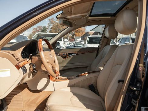 Used 2009 Mercedes-Benz E 350 4MATIC Wagon image 7