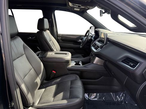 Used 2022 Chevrolet Tahoe RST w/ Luxury Package image 17