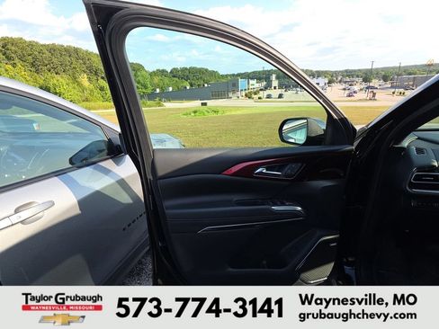 Used 2024 Chevrolet Traverse RS AWD/4WD image 7