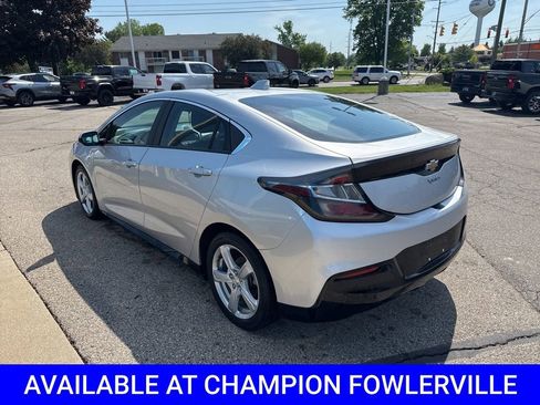 Used 2016 Chevrolet Volt LT FWD image 5