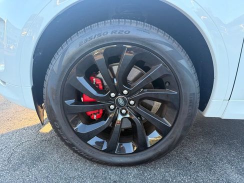 Certified 2023 Land Rover Discovery Sport SE R-Dynamic AWD/4WD image 18