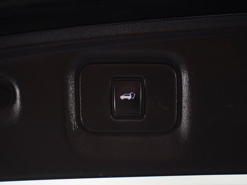 Used 2019 INFINITI QX60 Pure AWD/4WD image 18