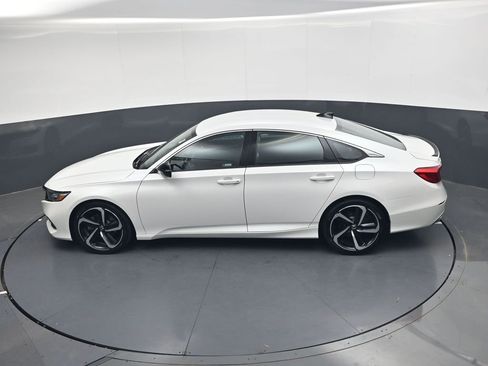 Used 2022 Honda Accord Sport image 25