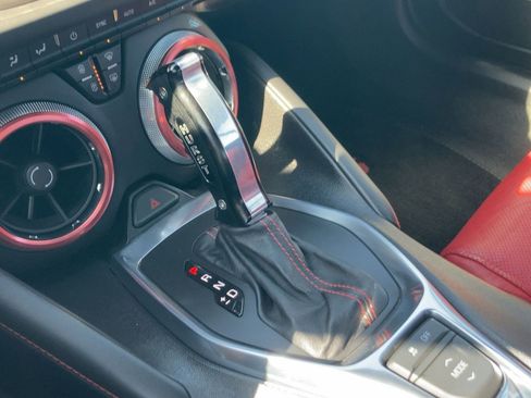 Used 2018 Chevrolet Camaro SS image 15