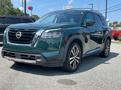 Used 2023 Nissan Pathfinder Platinum