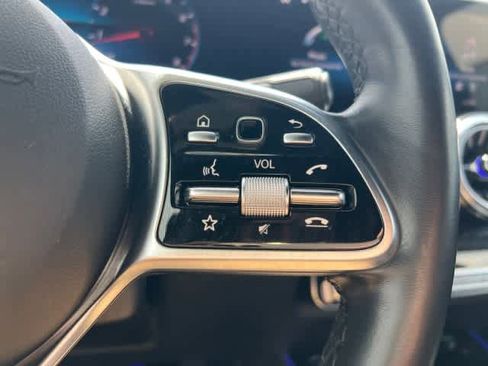 Certified 2023 Mercedes-Benz GLA 250 image 28