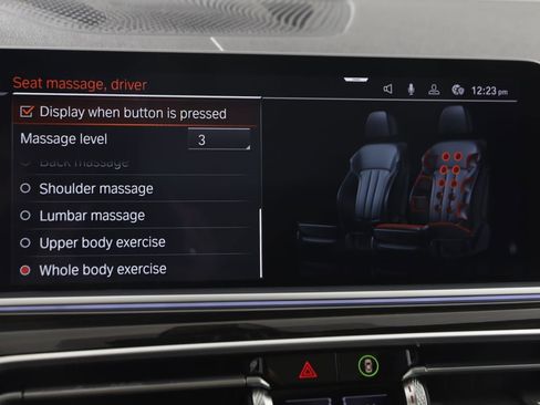 Used 2020 BMW X7 xDrive40i w/ Premium Package AWD/4WD image 37