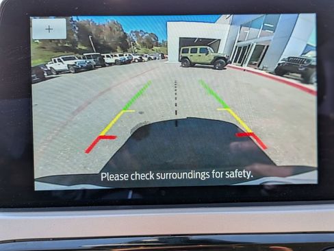 Used 2022 Ford Escape SE image 14