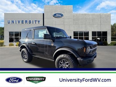 New 2025 Ford Bronco Badlands w/ Black Appearance Package