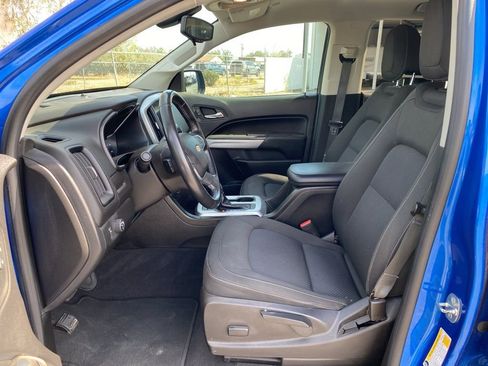 Used 2019 Chevrolet Colorado LT w/ LT Convenience Package image 22