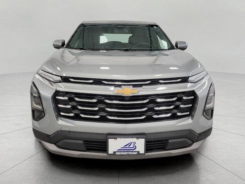 Used 2025 Chevrolet Equinox LT AWD/4WD image 13