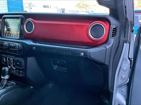 Used 2020 Jeep Wrangler Unlimited Rubicon image 18