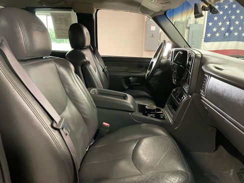 Used 2003 Chevrolet Silverado 1500 SS AWD/4WD image 23