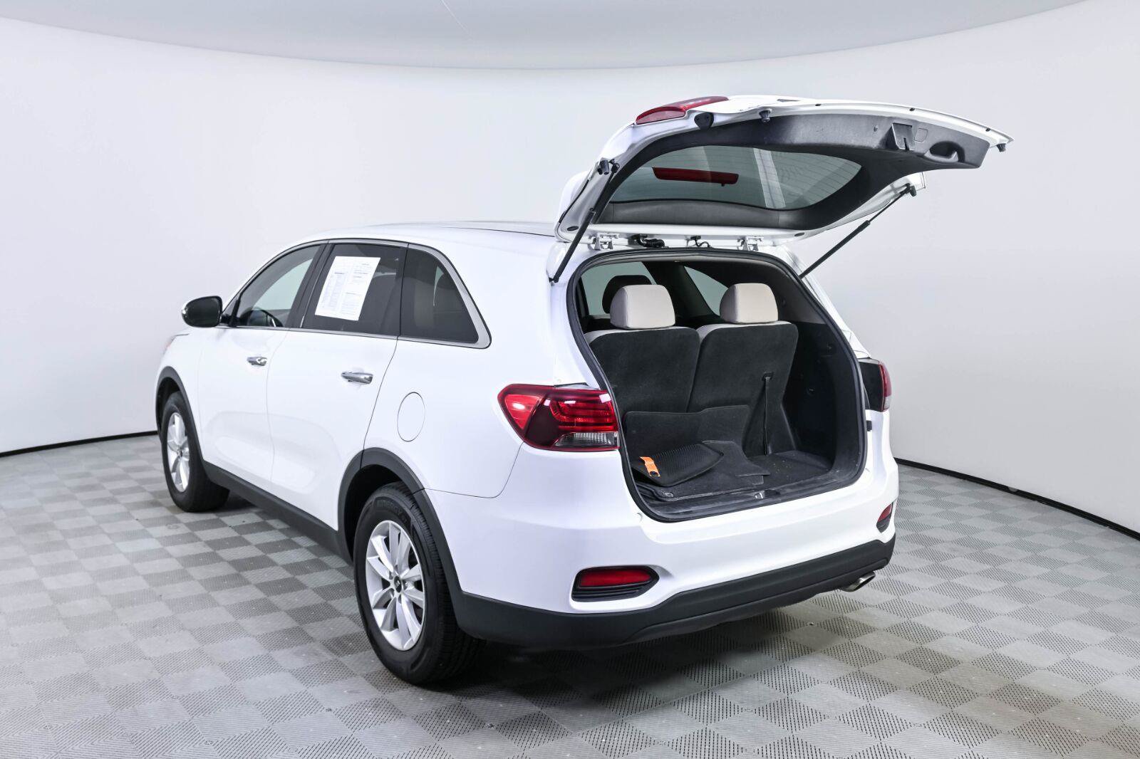 Used 2019 Kia Sorento FWD image 30