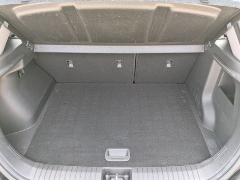 Certified 2022 Hyundai Kona SE FWD image 11