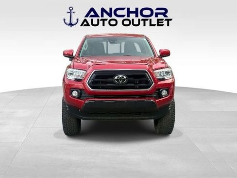 Used 2023 Toyota Tacoma SR5 AWD/4WD image 2