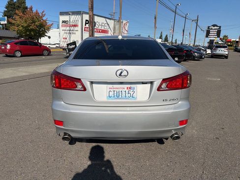 Used 2012 Lexus IS 250 image 4