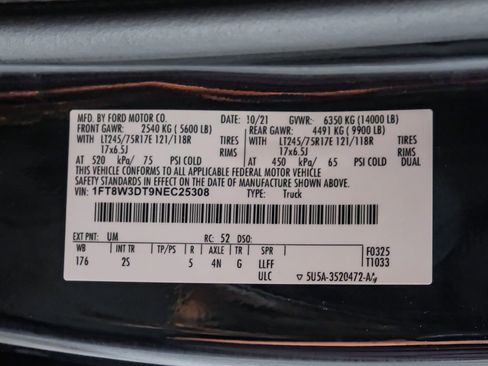 Used 2022 Ford F350 XLT w/ XLT Premium Package AWD/4WD image 65