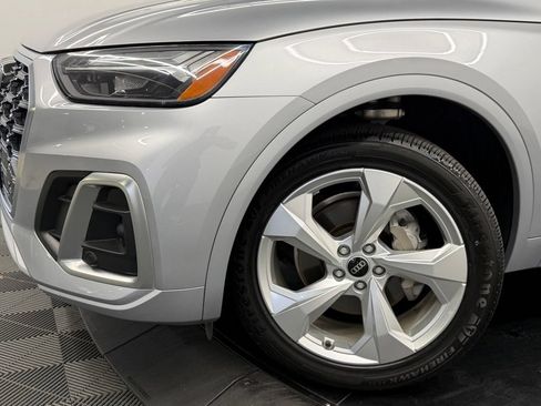 Used 2022 Audi Q5 2.0T Premium Plus w/ Premium Plus Package AWD/4WD image 5