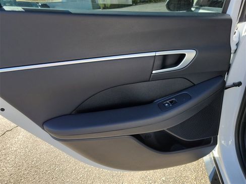 New 2025 Hyundai Sonata SEL image 7