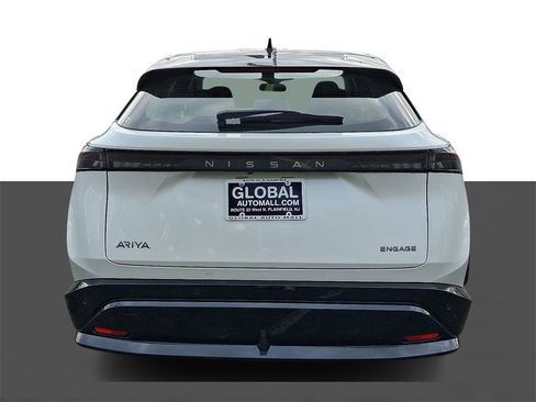 Used 2023 Nissan Ariya FWD image 6
