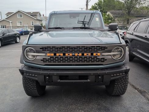 Used 2023 Ford Bronco Badlands w/ Sasquatch Package AWD/4WD image 3